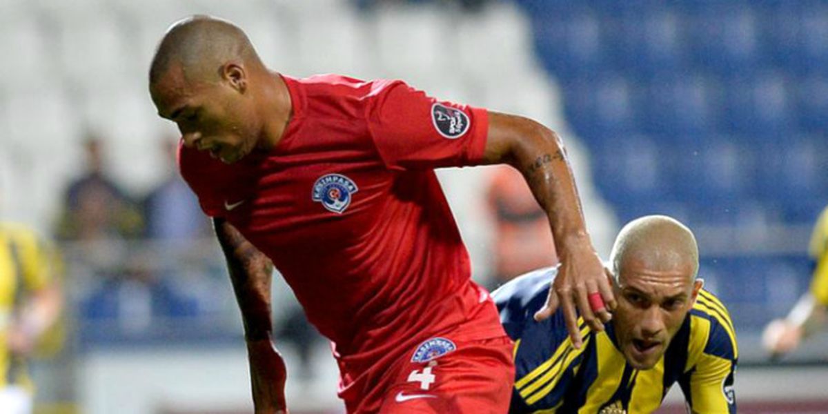 Fenerbahçe\'ye Süper Lig\'den Stoper!