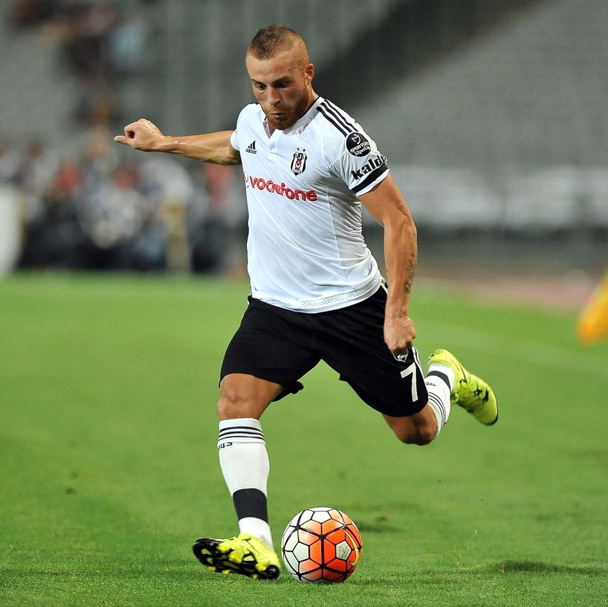 Gökhan Töre, Beşiktaş\'a Döndü