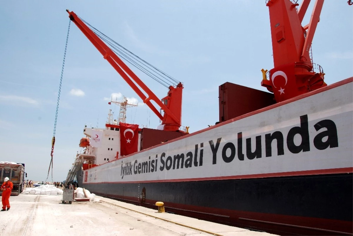 Kızılay Yardım Gemileri Ramazan\'ın Bereketini Afrika\'ya Taşıyacak