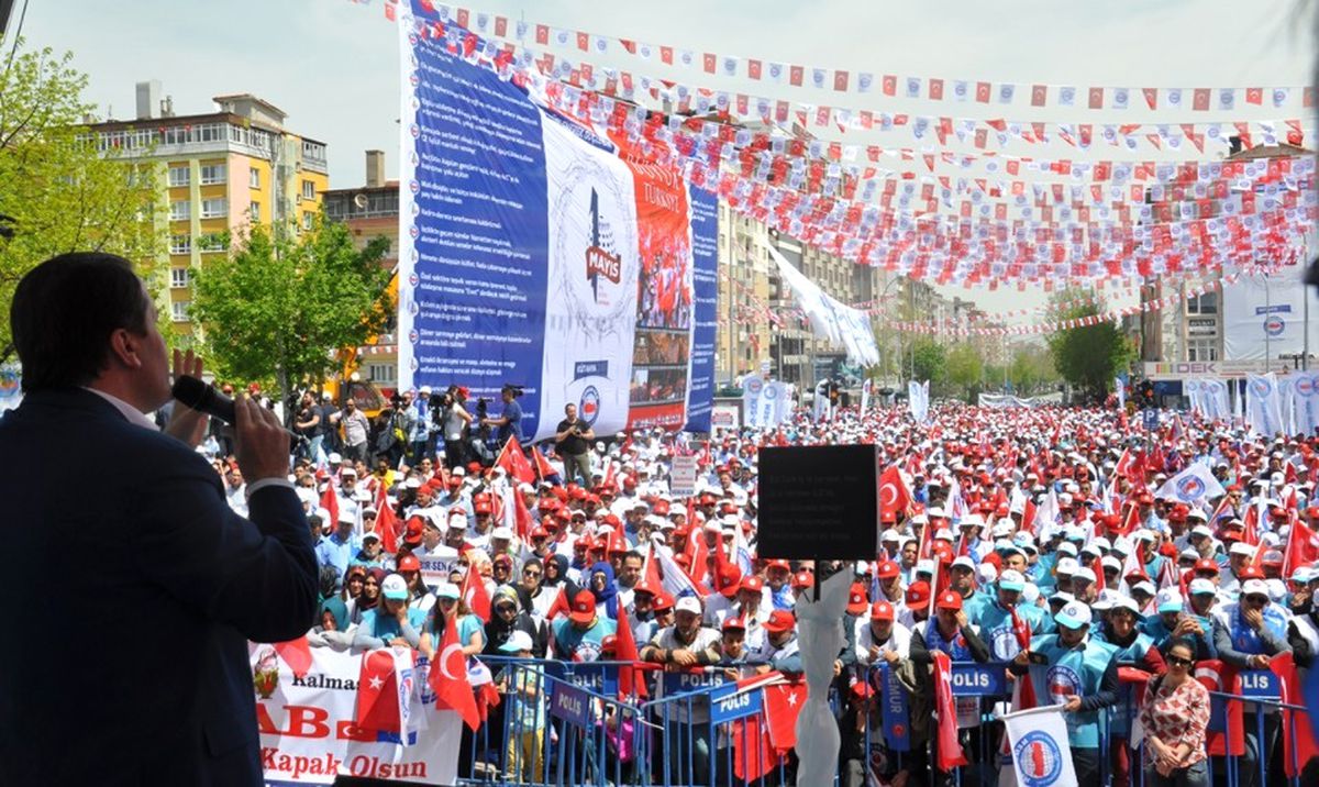 Memur-Sen Konfederasyonu "Temsilde Dönüşüm" Eylemini İptal Etti