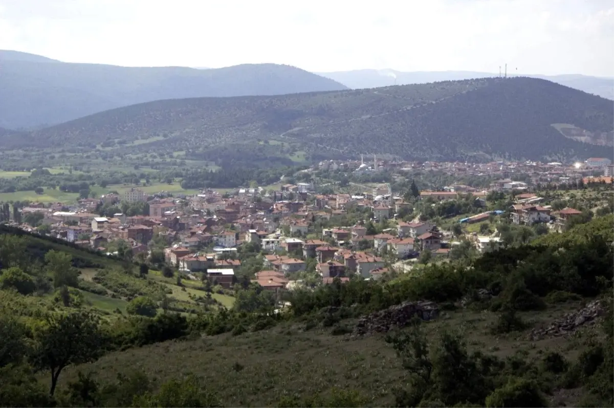 Bursa\'nın Orhaneli İlçesinde Misafirlere Her Şey Bedava