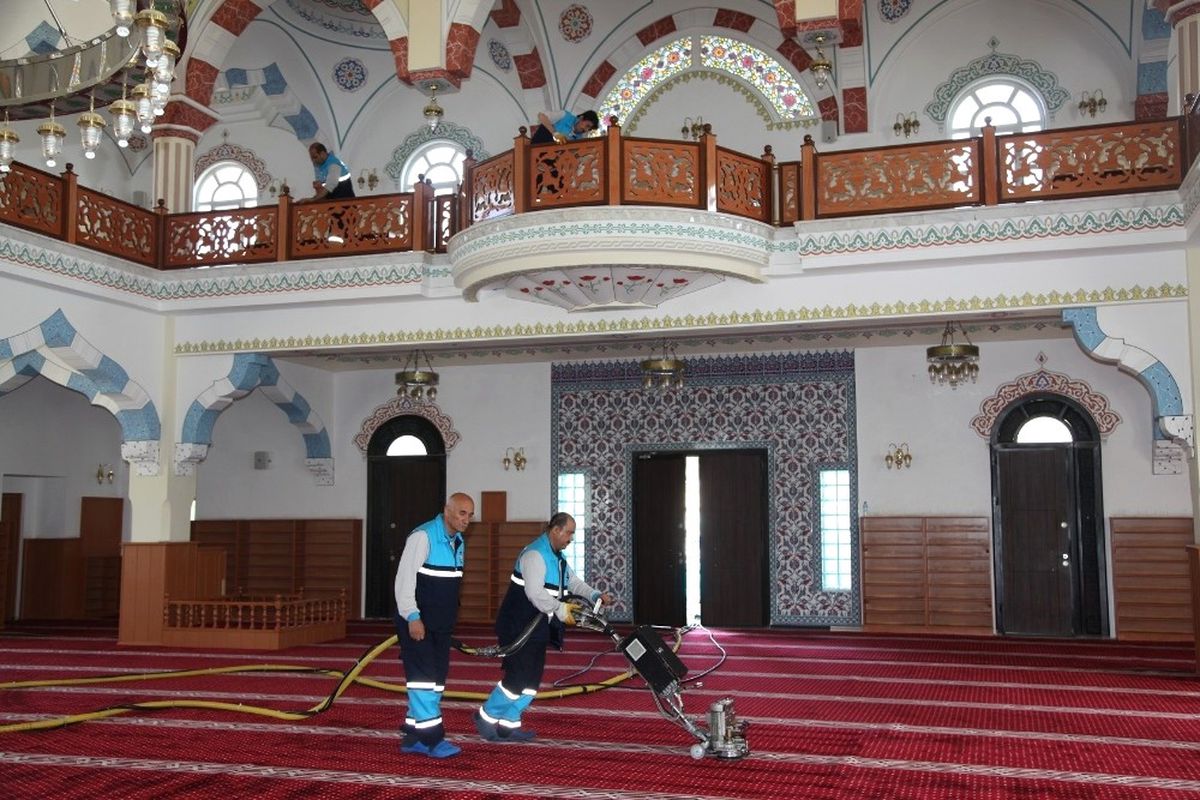 Şahinbey\'de 6 Yılda 9 Bin 451 Caminin Temizliği Yapıldı