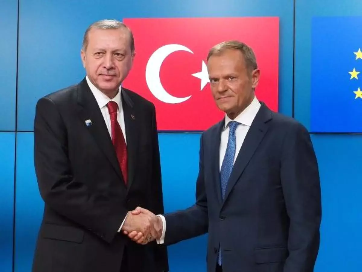 Tusk, Erdoğan ile "İnsan Haklarını" Görüştü