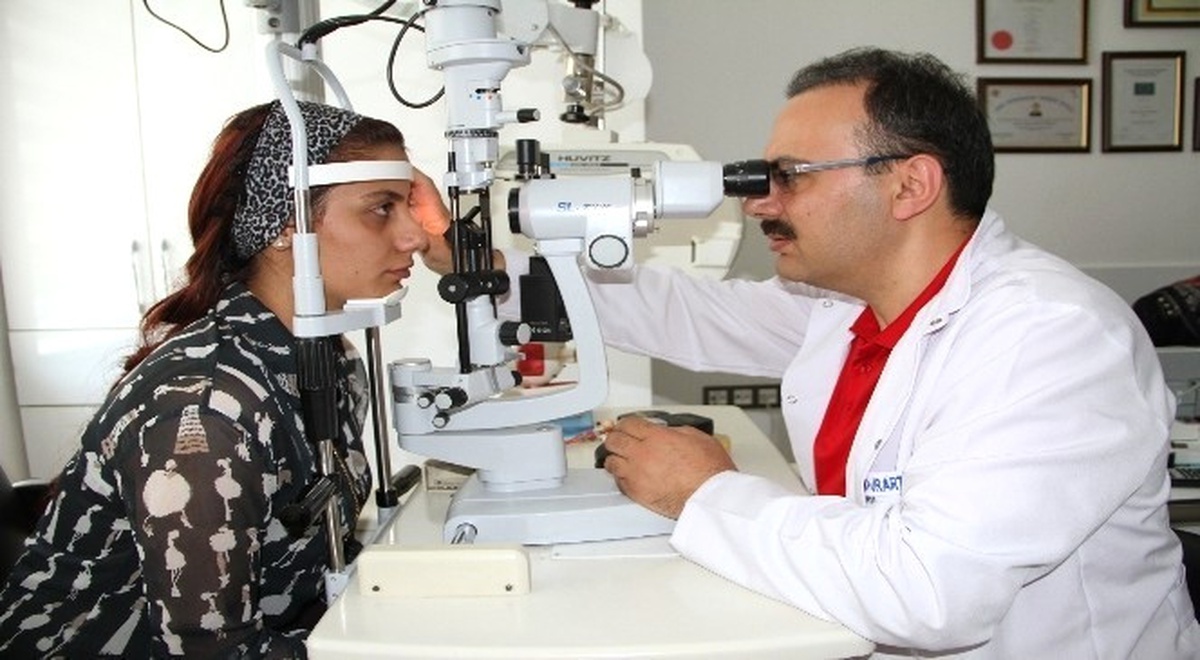 Uzmanlardan \'Dijital Göz Yorgunluğu\' Uyarısı