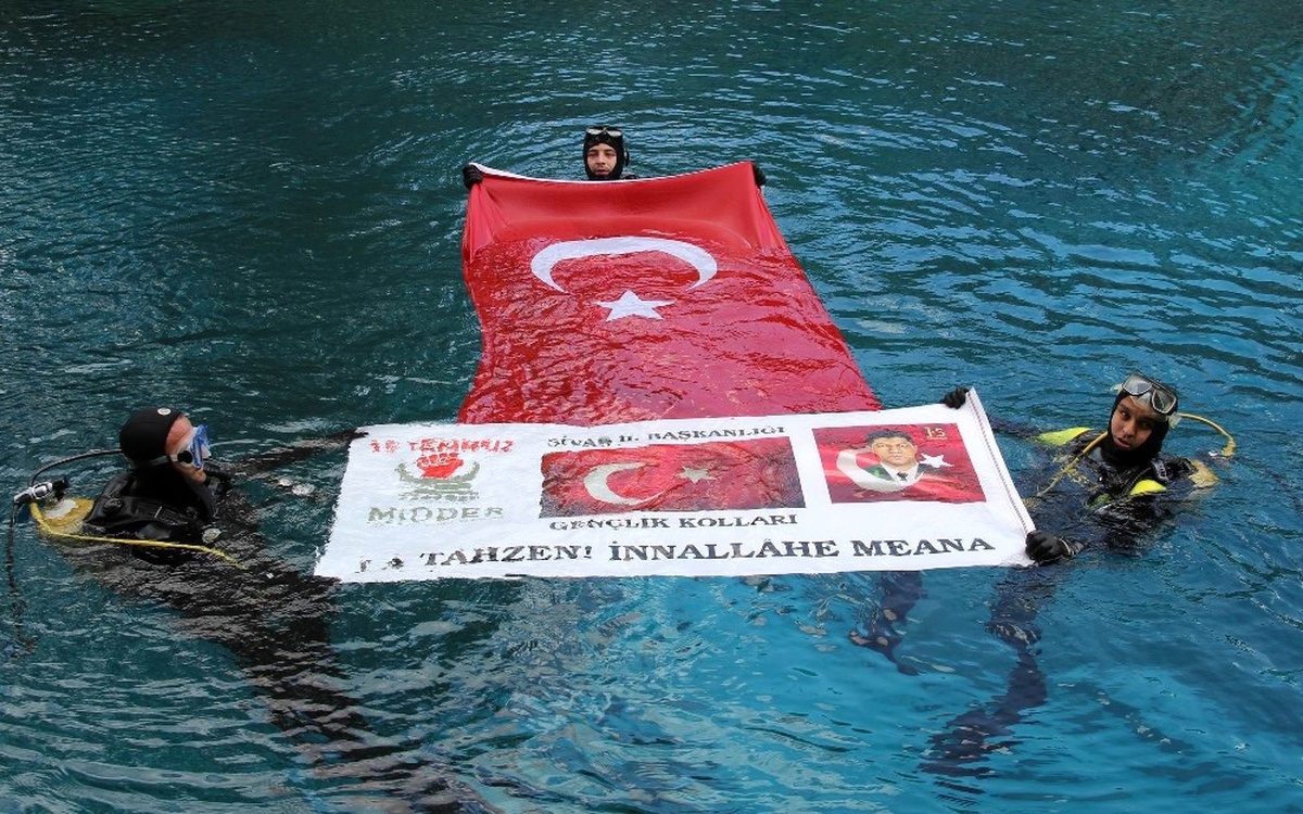 15 Temmuz Şehitleri Anısına Gökpınar Gölü\'ne Tüplü Dalış