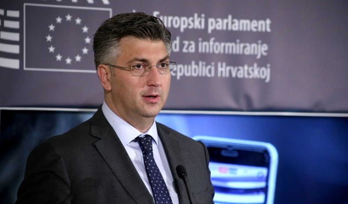 Ab, Yavaş Yavaş Savunma İttifakına Dönüşüyor\'