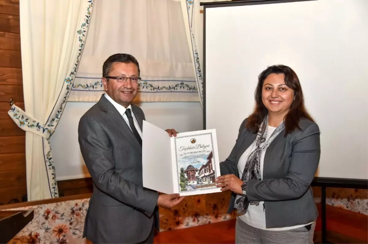 Altındağ\'daki Kültür Merkezleri Meyvelerini Vermeye Başladı