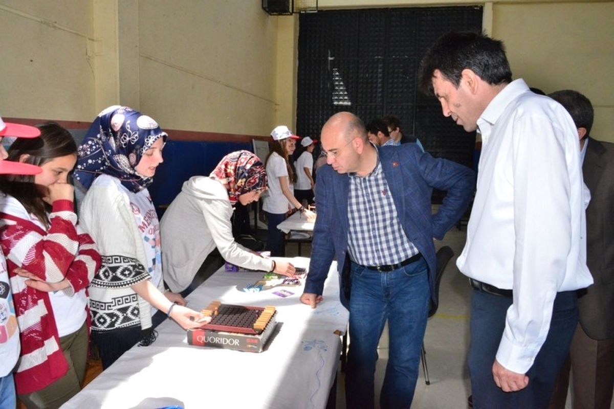 Belediye Başkanı Saraoğlu Tubitak Bilim Fuarına Katıldı