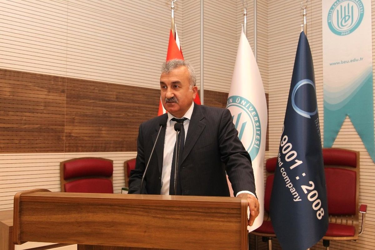 Bitlis\'te \'Proje Döngüsü Yönetimi ve Horizon 2020\' Eğitimi