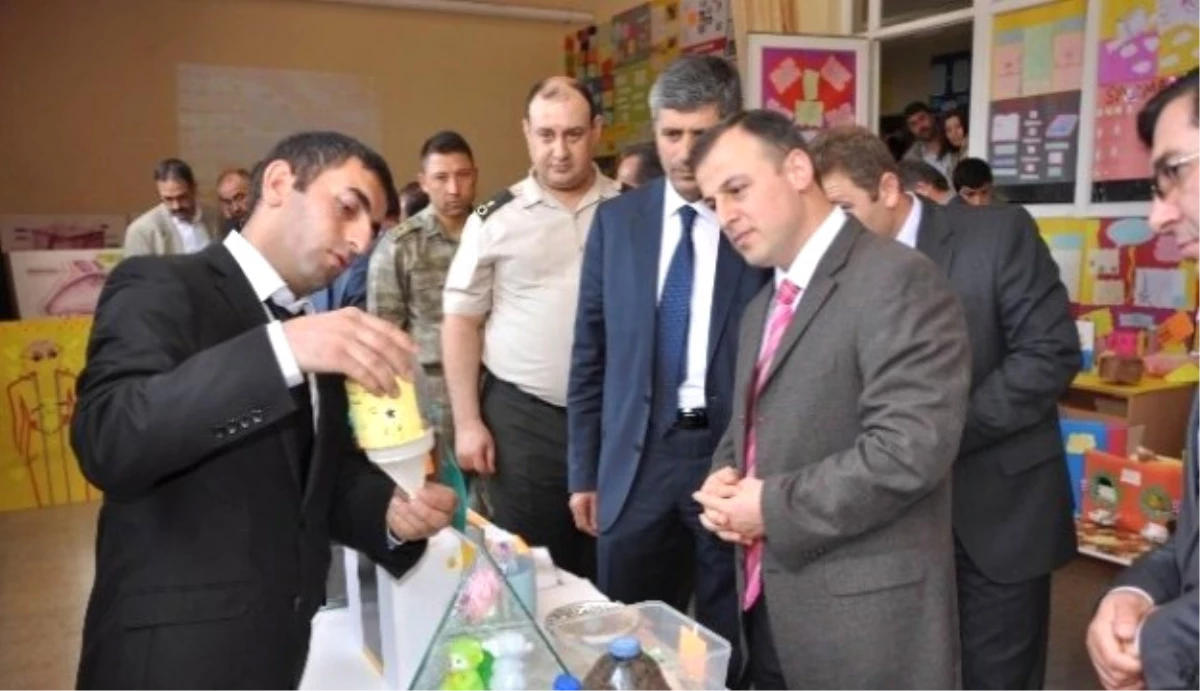 Burdur\'da Tübitak 4006 Bilim Fuarı Açıldı
