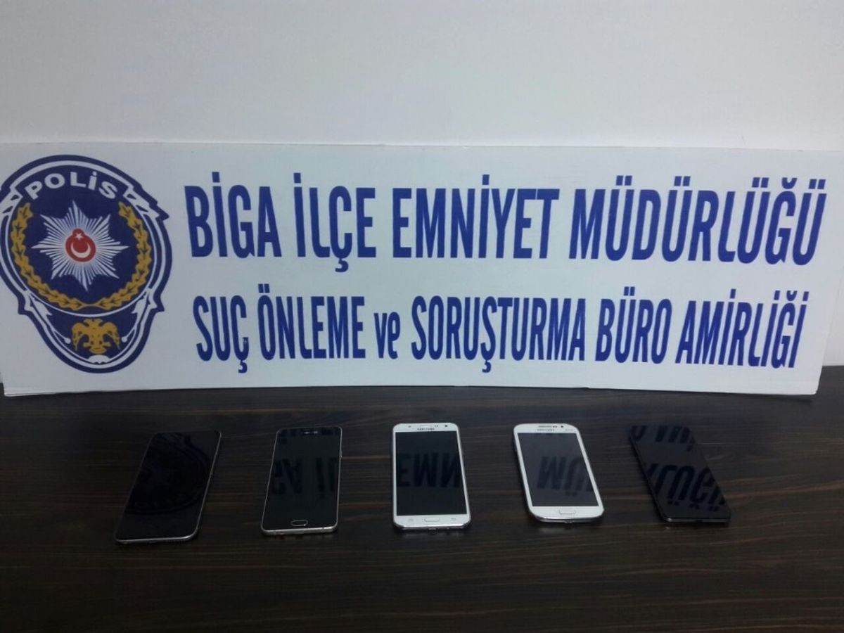 Çanakkale\'de Telefon Hırsızı Yakalandı