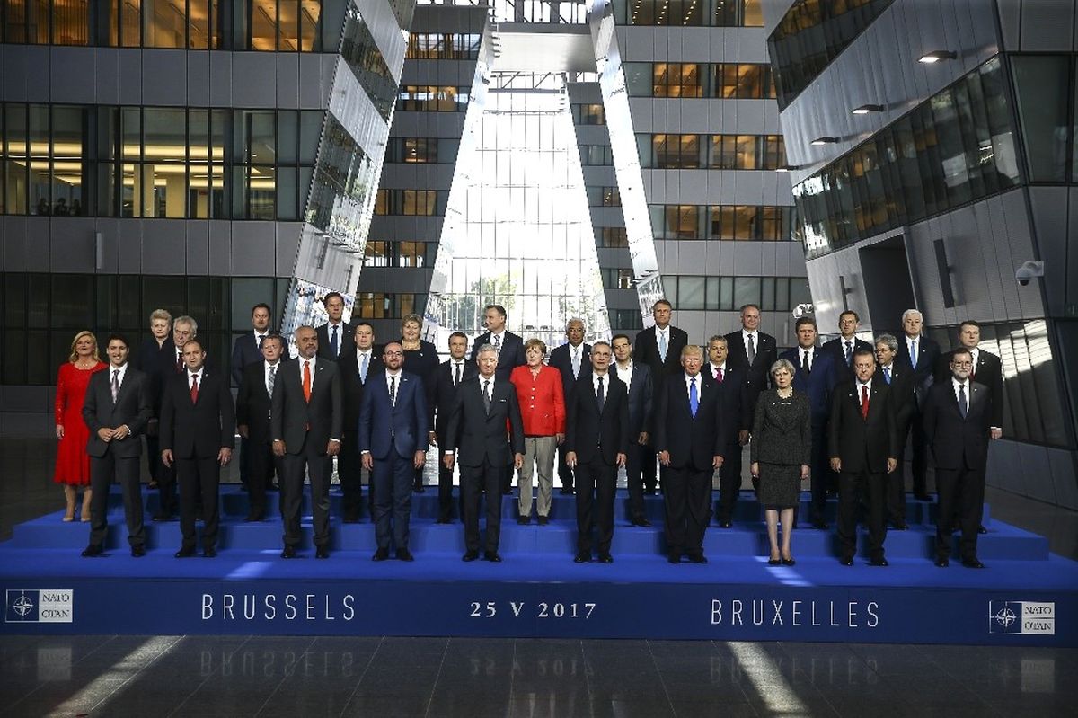 Cumhurbaşkanı Erdoğan, NATO Liderler Zirvesi\'nde Aile Fotoğrafı Çekimine Katıldı