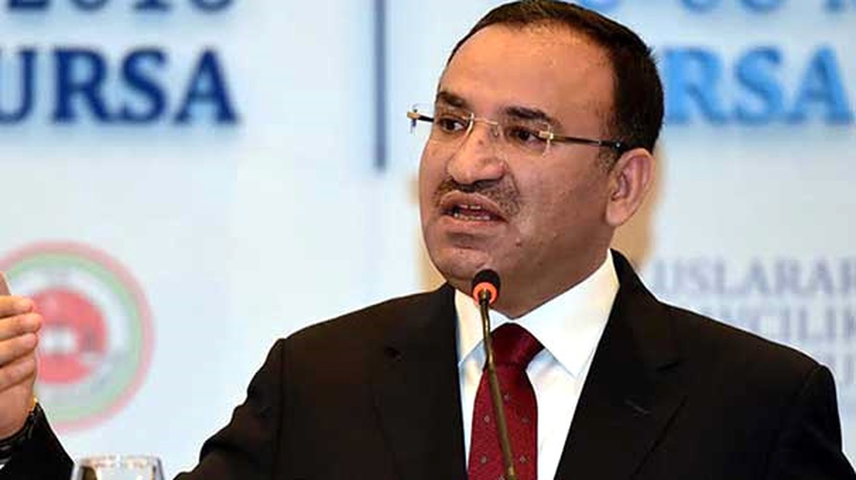 Dha Ankara - Bozdağ: Herkes Kılıcı Eline Almış, \'Şu Fetö\'cü, Bu Fetö\'cü\' Diye Kesmeye Bakıyor