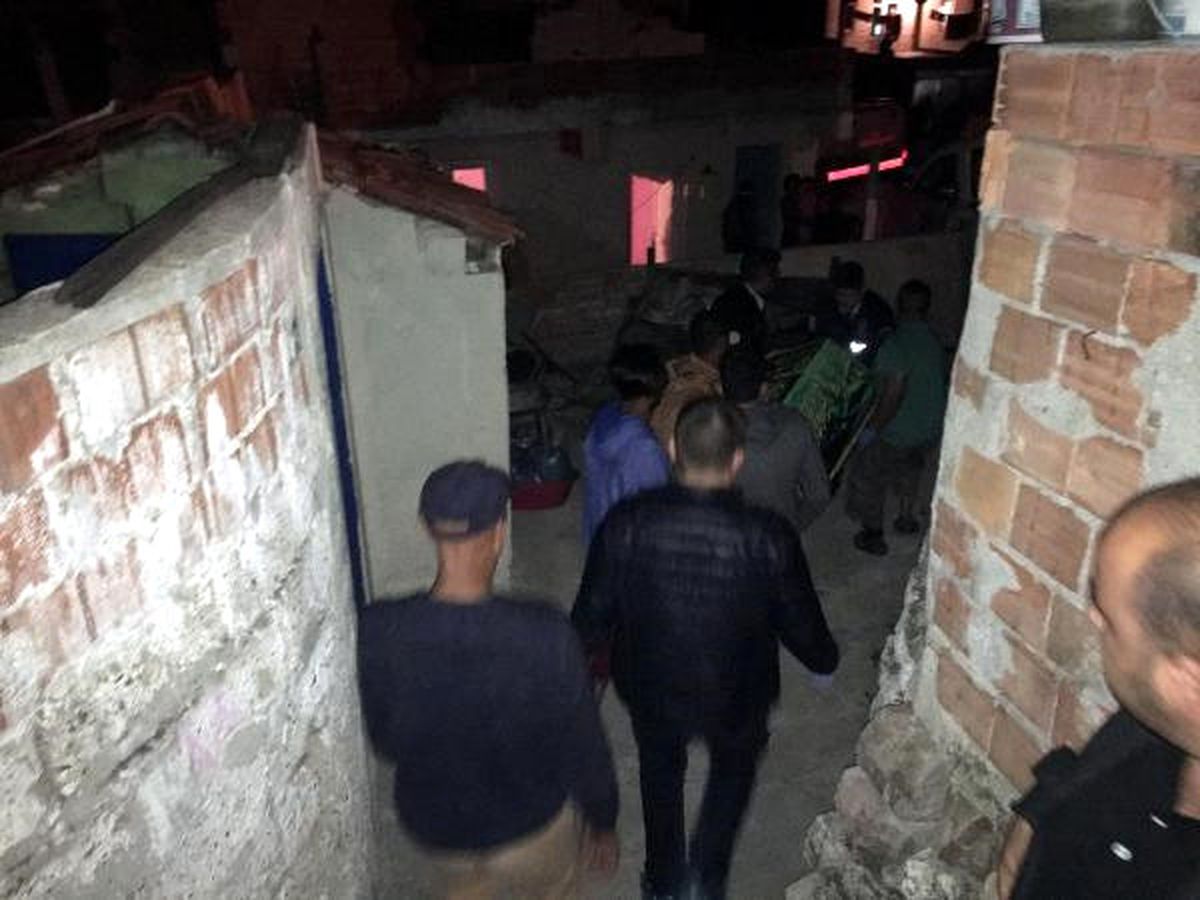 Dha Yurt: Pompalı Tüfekle Girdiği Evde Katliam Yaptı: 3 Ölü