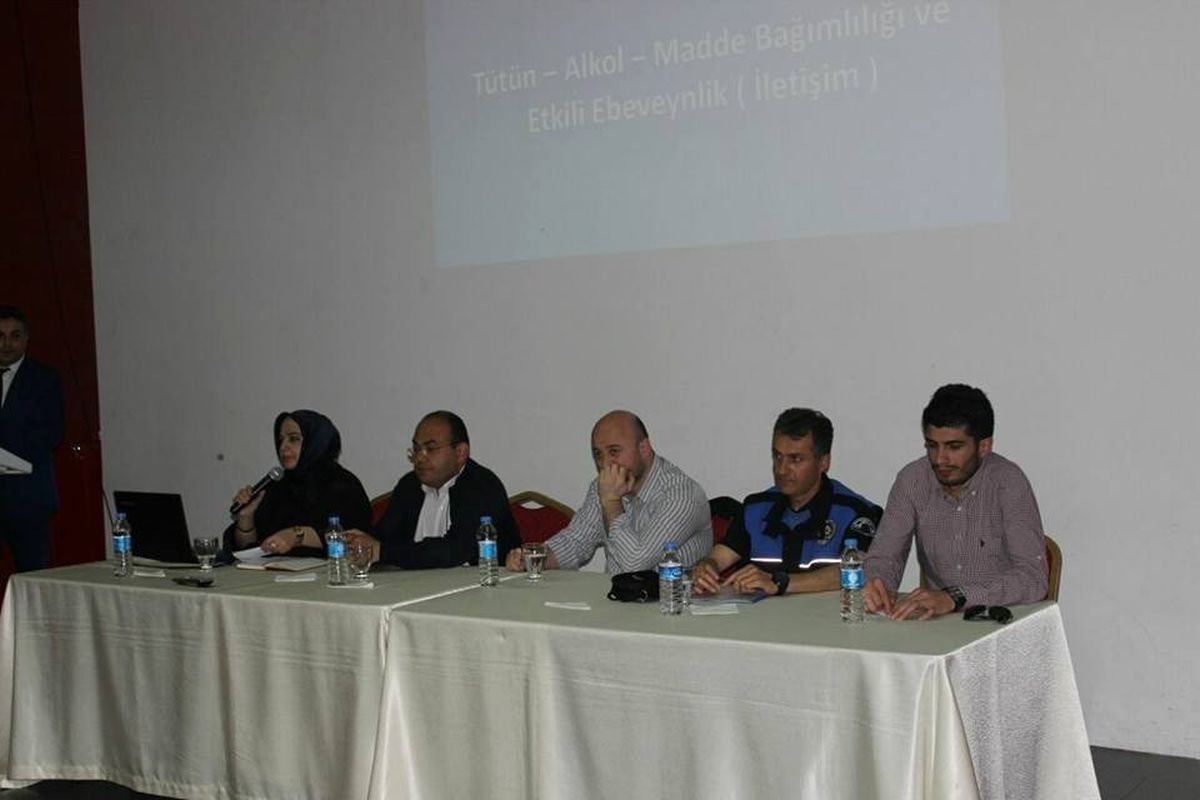Fatsa\'da "Uyuşturucu ve Bağımlılıkla Mücadele" Projesi
