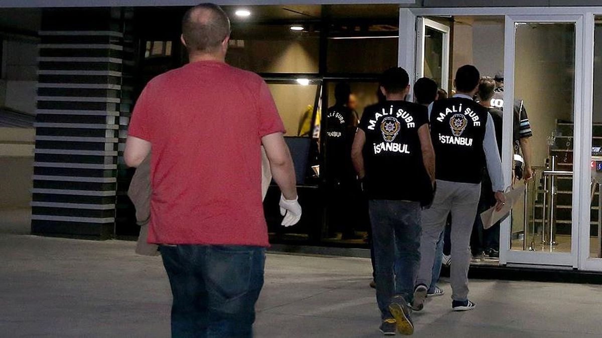 Fetö\'nün Mali Yapılanmasına Operasyon