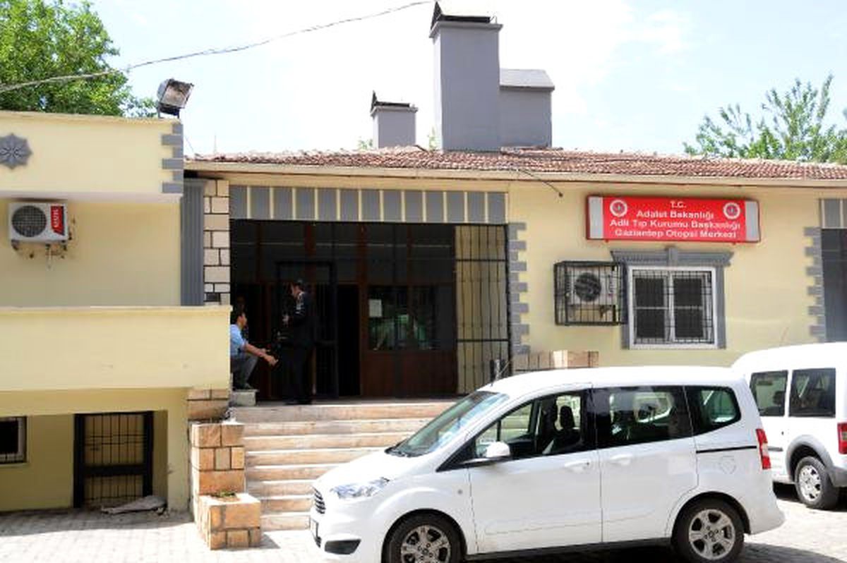Gaziantep\'te Otomobile Silahlı Saldırı: 2 Ölü