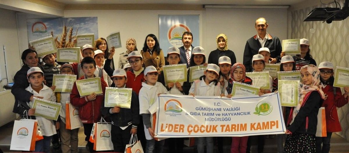 Gümüşhane\'de Lider Çocuk Tarım Kampı Sona Erdi
