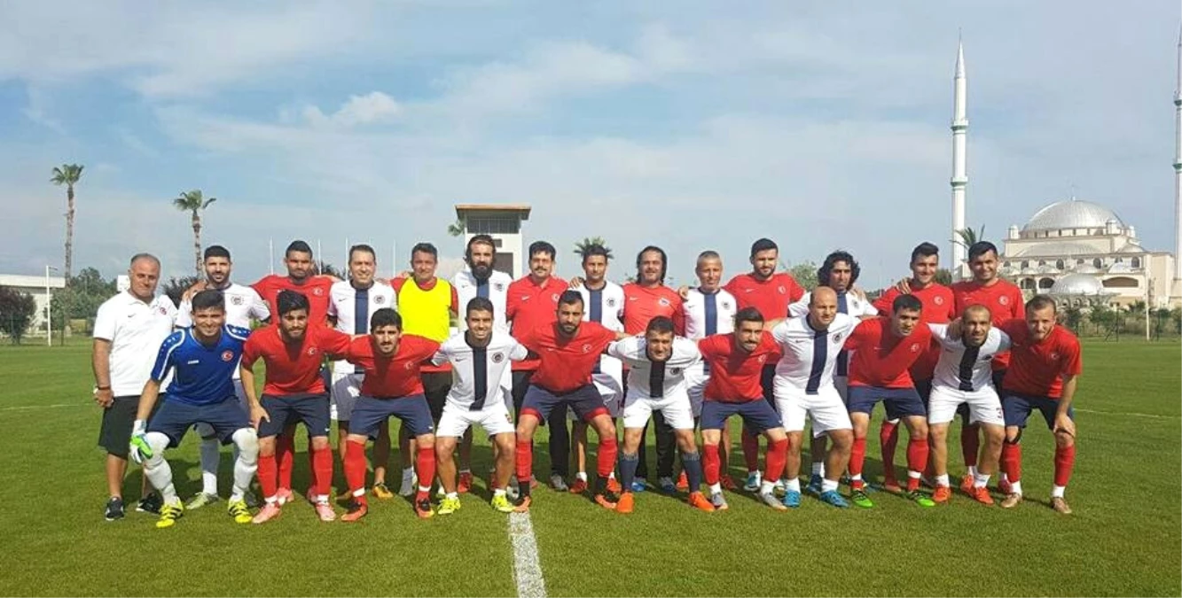 İşitme Engelli Futbol Milli Takımı, Olimpiyatlara Manavgat\'ta Hazırlanıyor