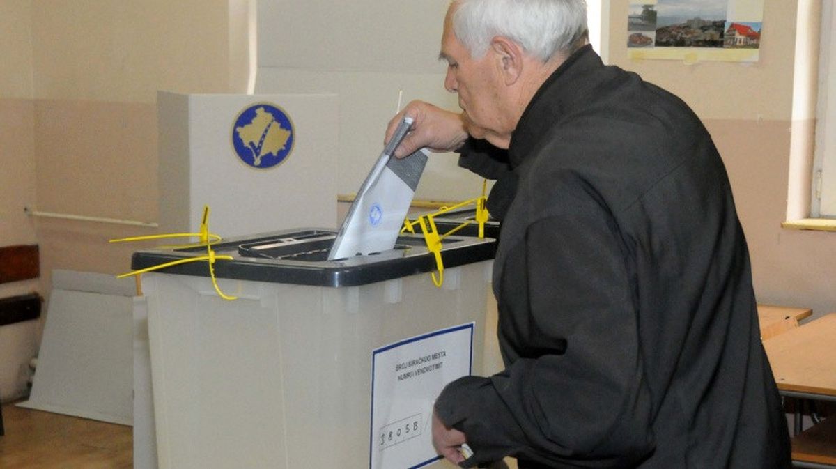 Kosova\'da Erken Genel Seçimlerinde Türk Partileri Aday Numaraları Belli Oldu