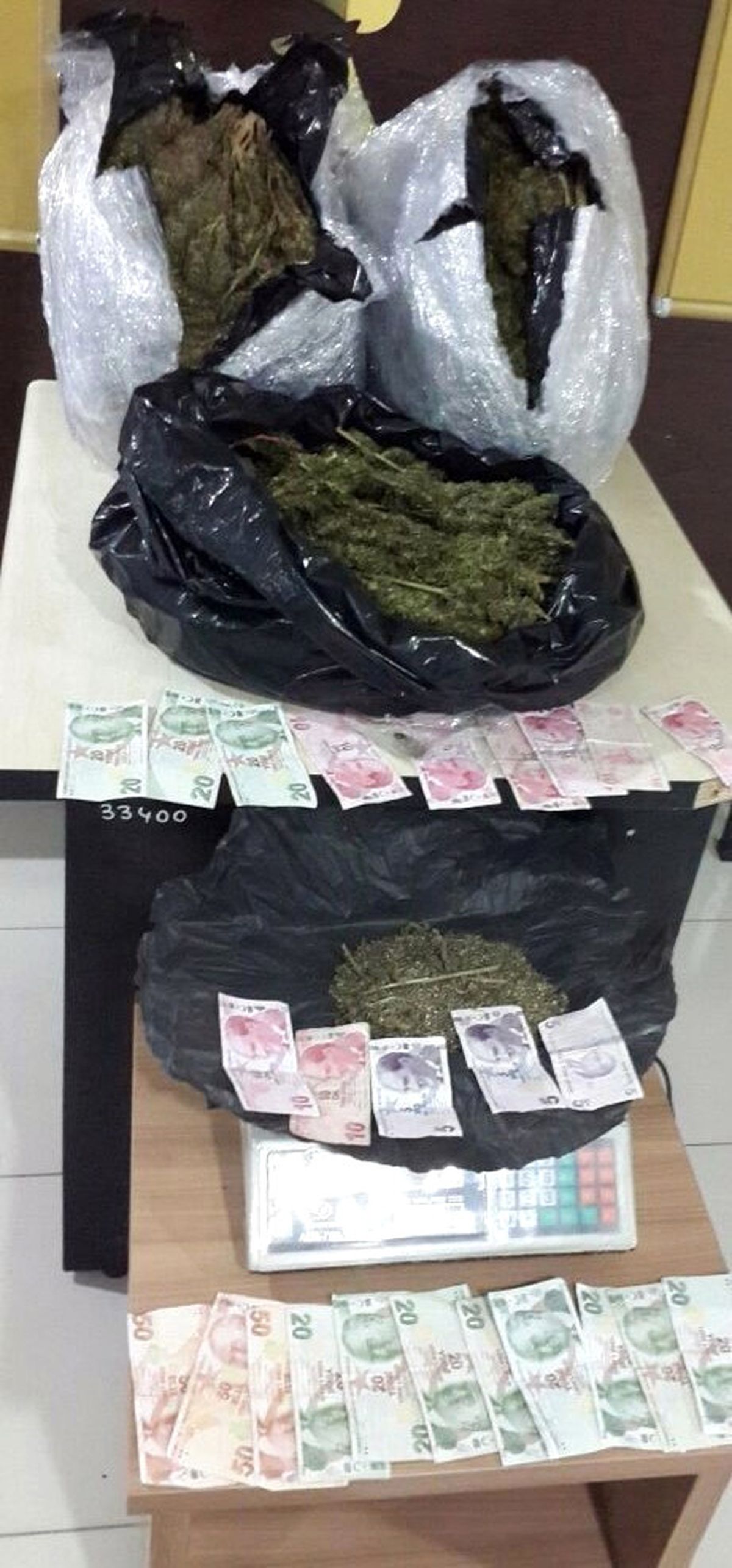 Mersin\'de 12 Kilo Esrar Ele Geçirildi