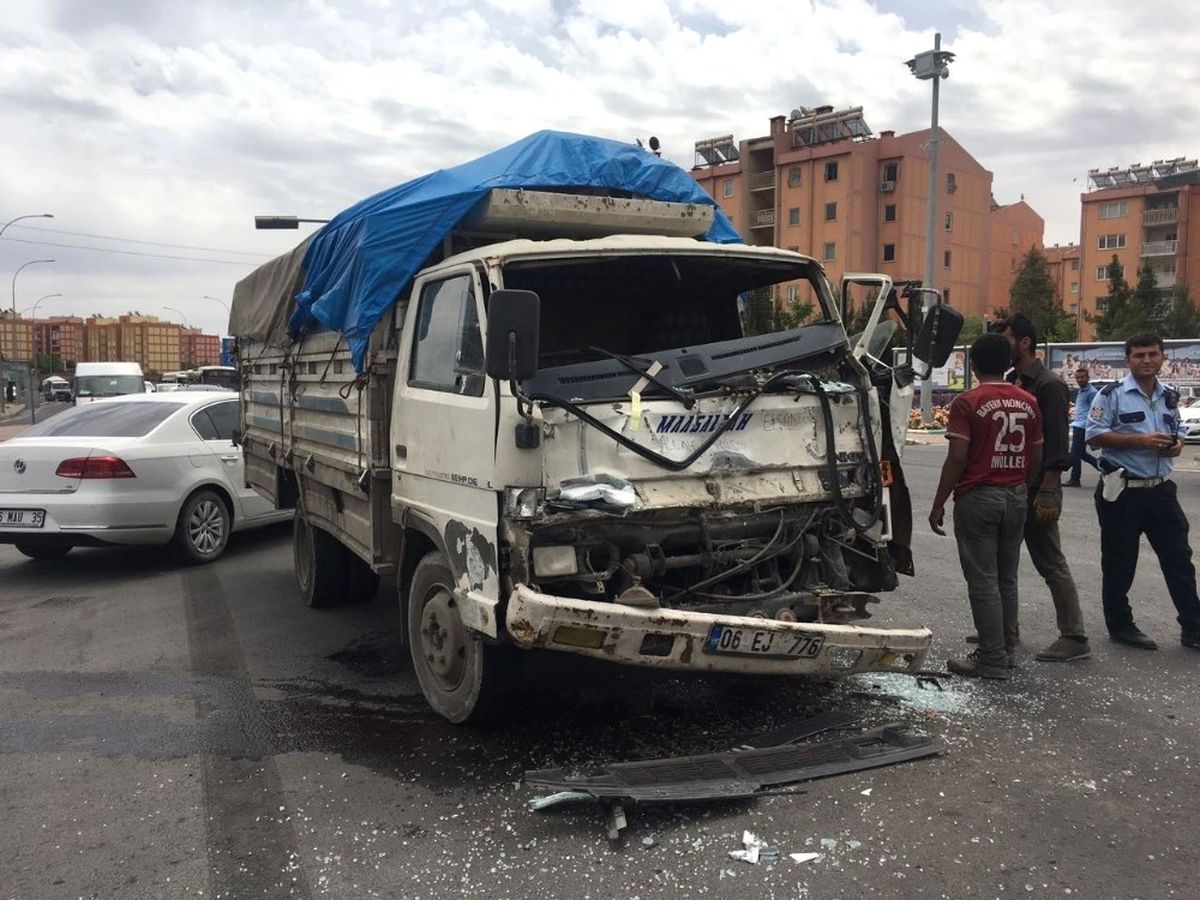 Şanlıurfa\'da Trafik Kazası: 1 Yaralı