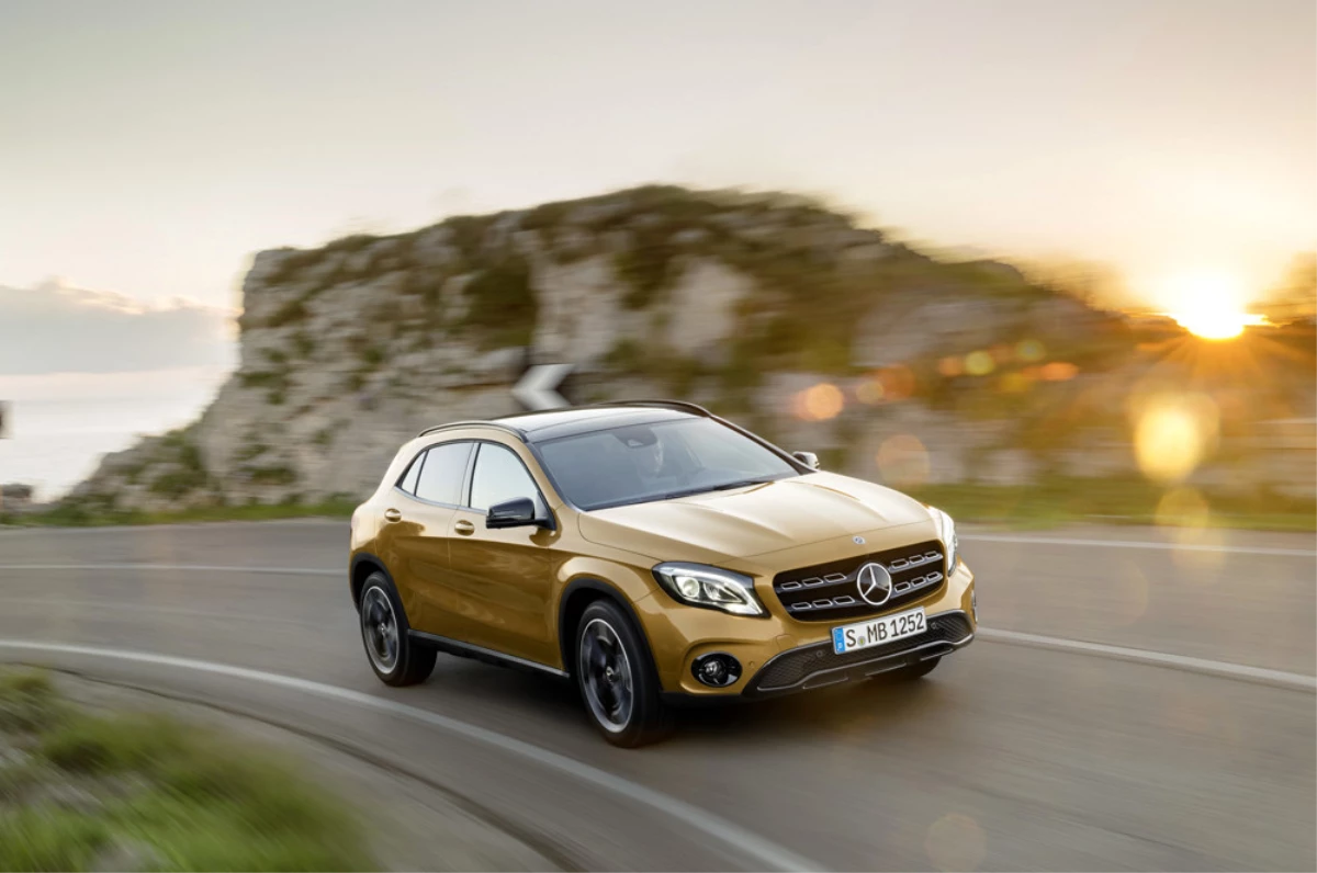 Yenilenen Mercedes-Benz GLA Türkiye\'de satışa sunuldu