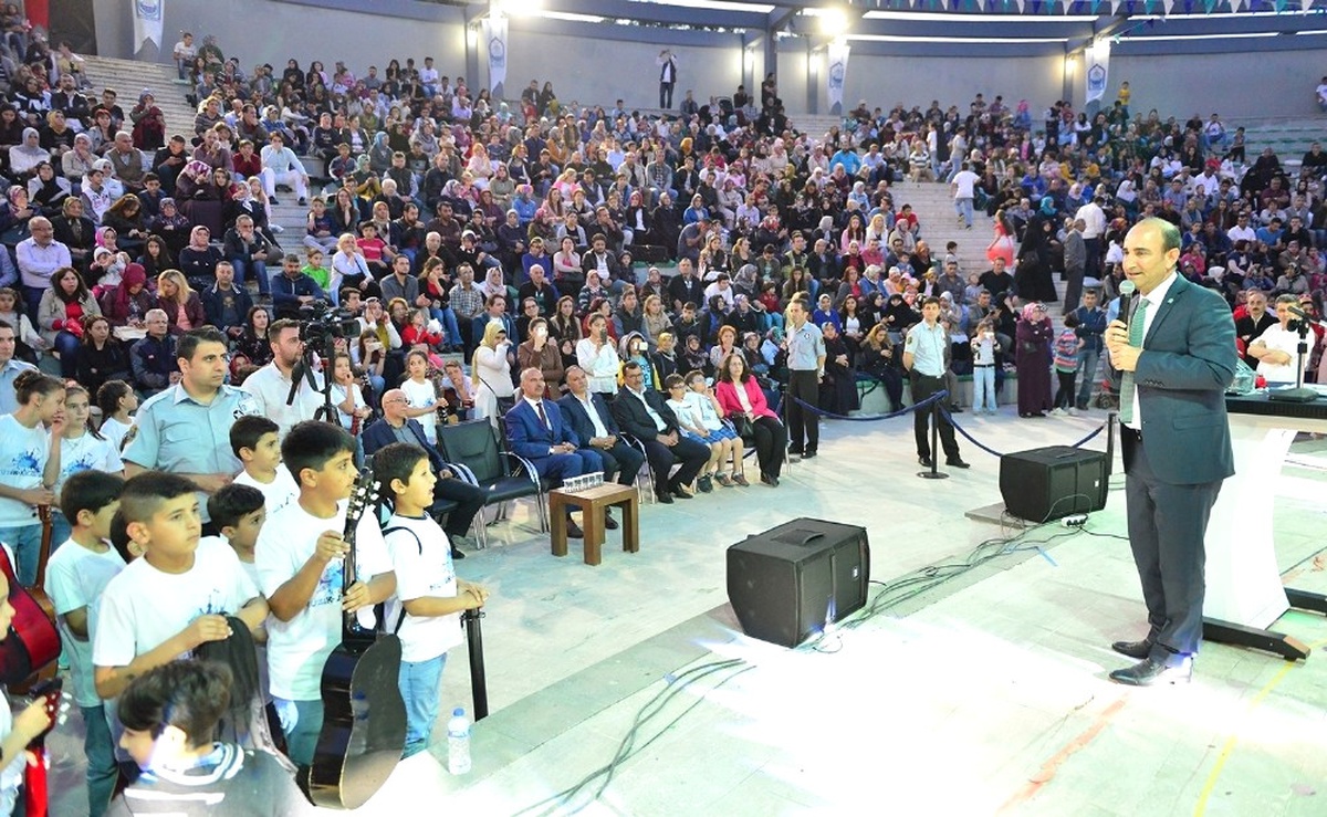 Yıldırım Müzik Akademisi\'nde Yıl Sonu Coşkusu
