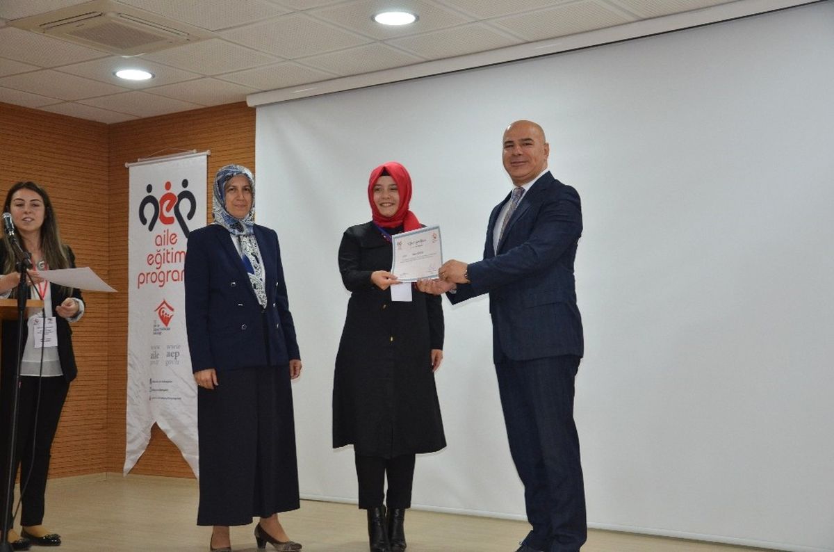 Aile Eğitimi Alanlara Sertifika