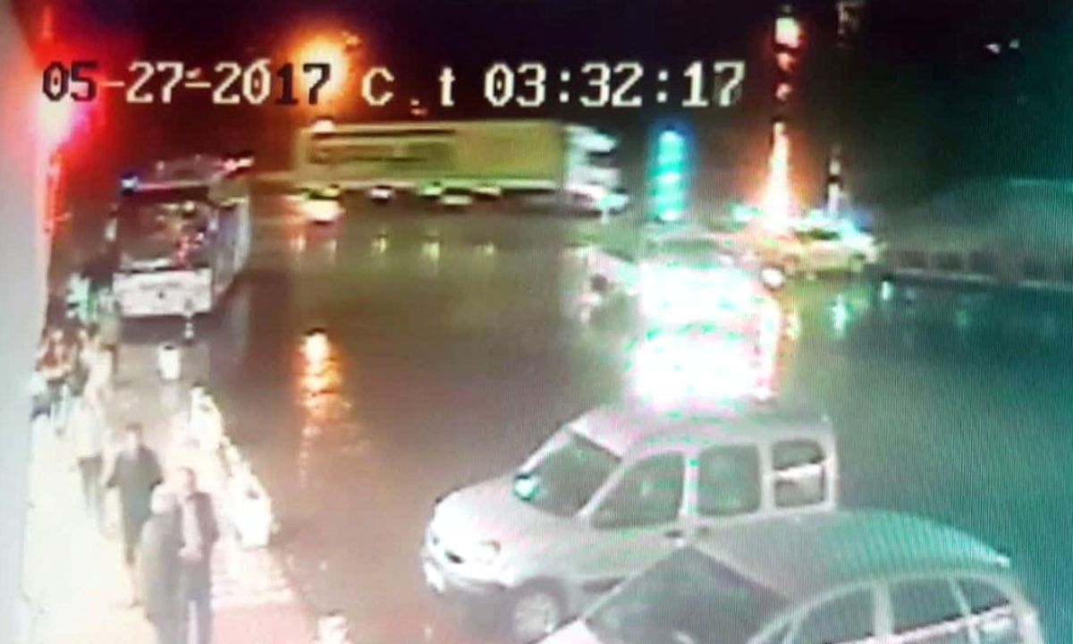 Ankara\'daki Kazada Ölenlerin Son Mola Görüntüsü