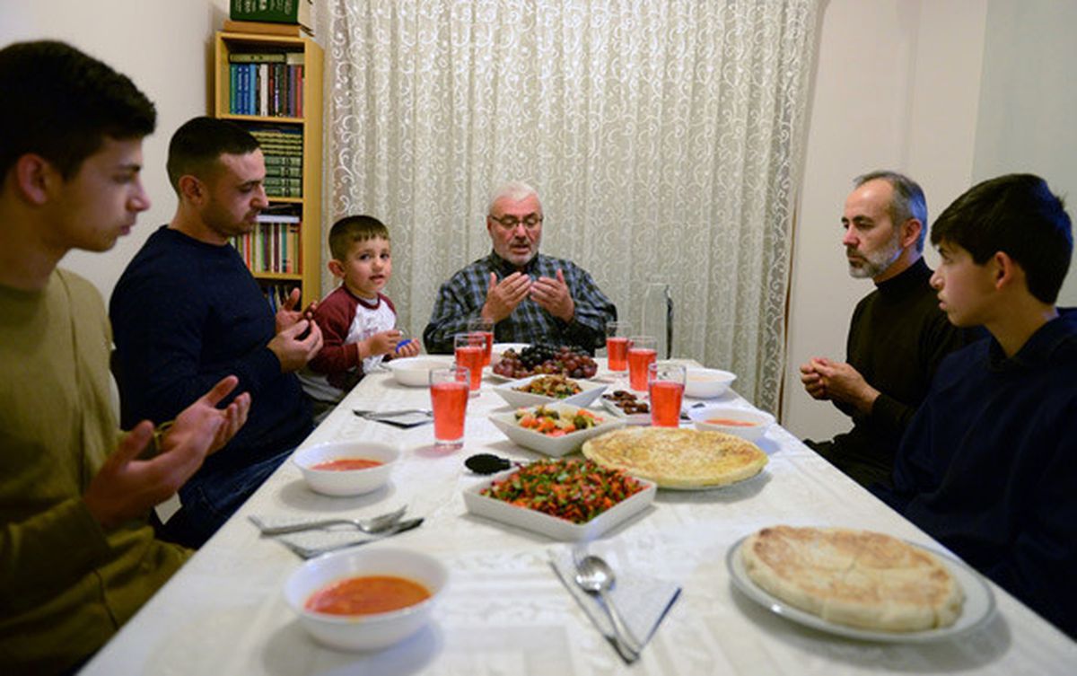 Avustralya\'da İlk İftar Yapıldı
