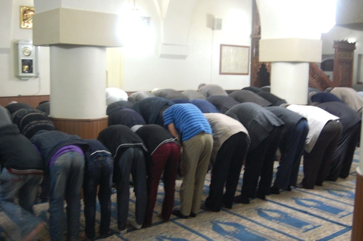 Bitlis\'te İlk Teravih Namazı Kılındı