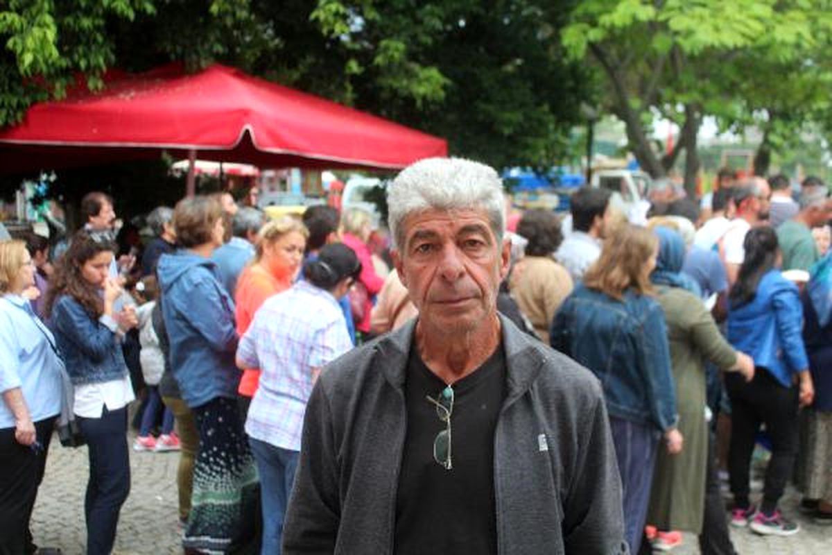 Bozcaadalı Dimitri, Camide Mevlit Okutup Hayır Pilavı Dağıttı