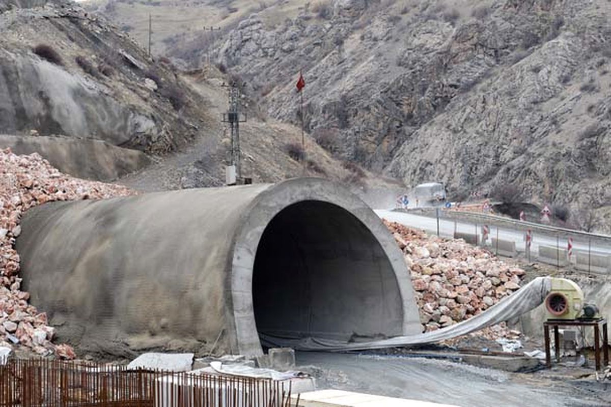 Doğu Anadolu\'yu Akdeniz\'e Bağlayacak Tünel Açılıyor
