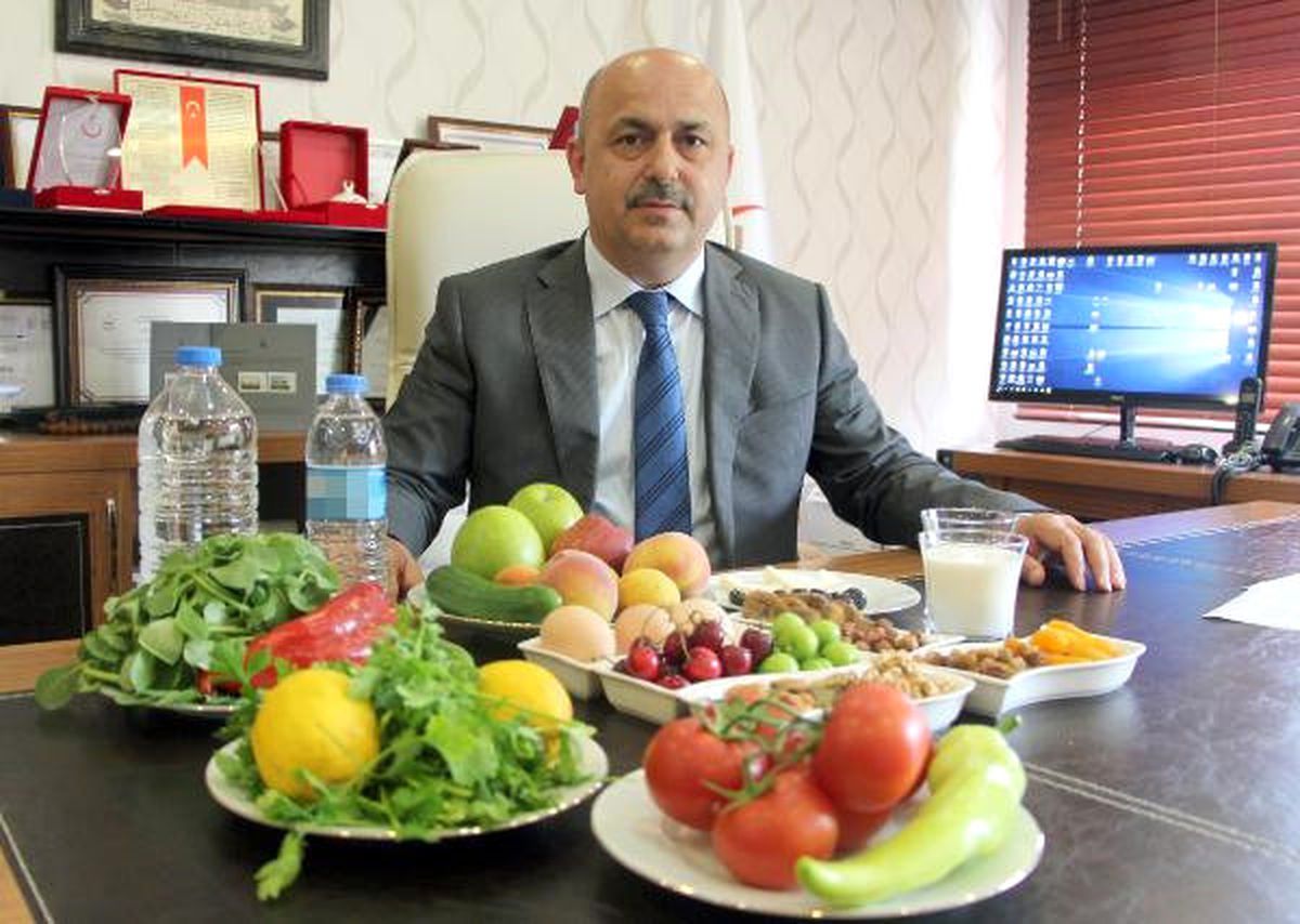 Dr. Kasapoğlu: Yemekler Yavaş Yenmeli ve İyi Çiğnenmeli