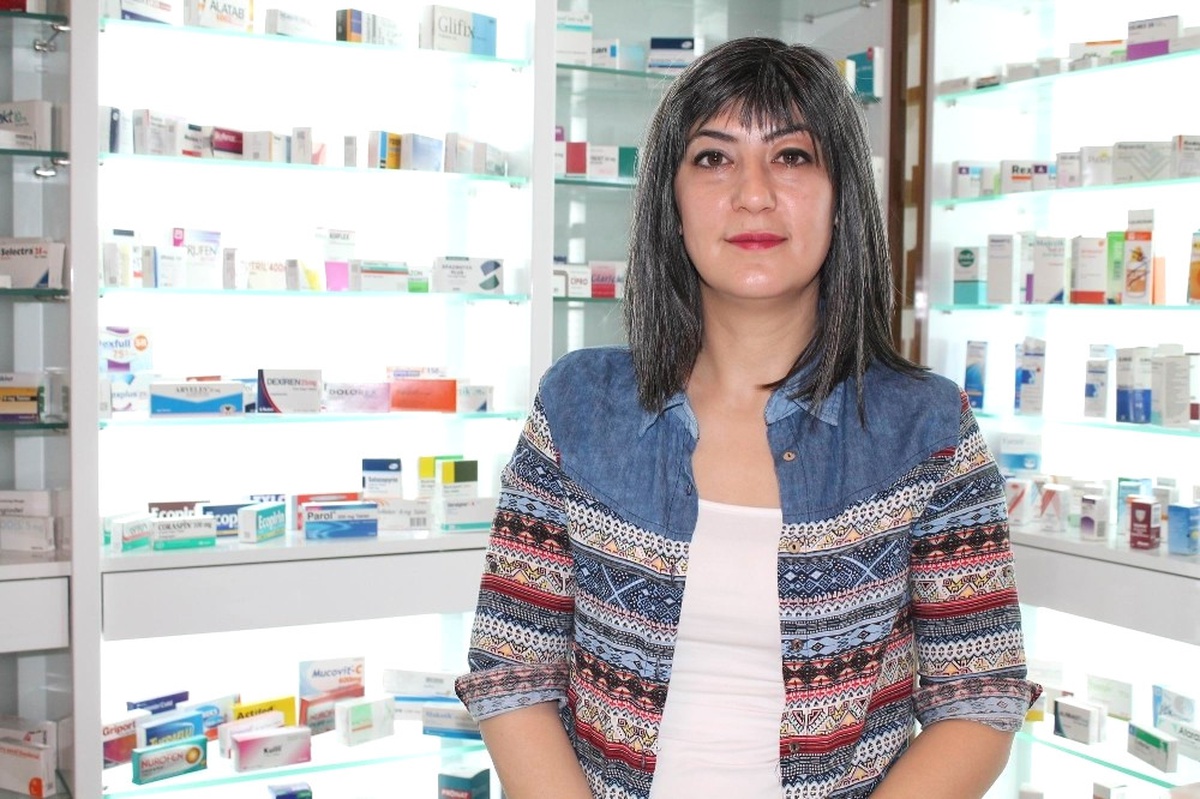 Erü Eczacılık Fakültesi Öğrencileri Uygulama Eczanesi ile Mesleğe Hazırlanıyor