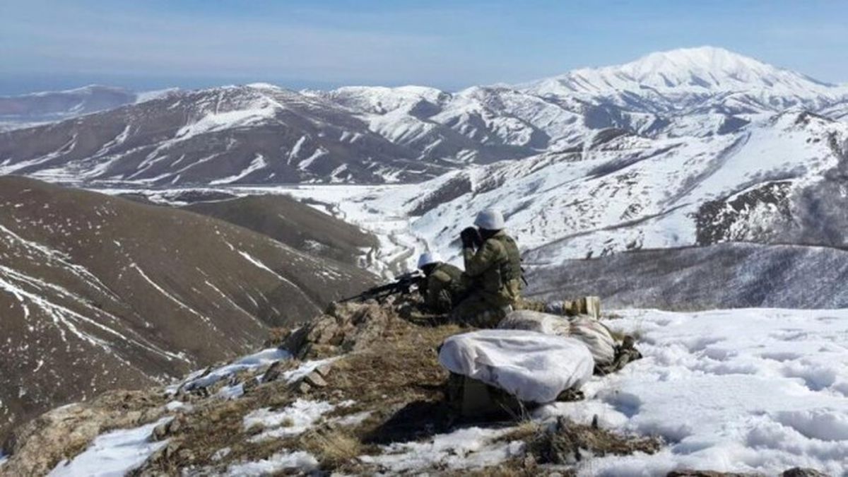 Hakkari ve Bitlis\'te 2 Terörist Etkisiz Hale Getirildi