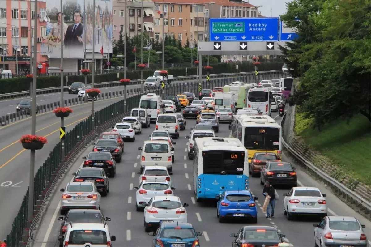 Istanbul\'da Bazı Yollar Trafiğe Kapatılacak