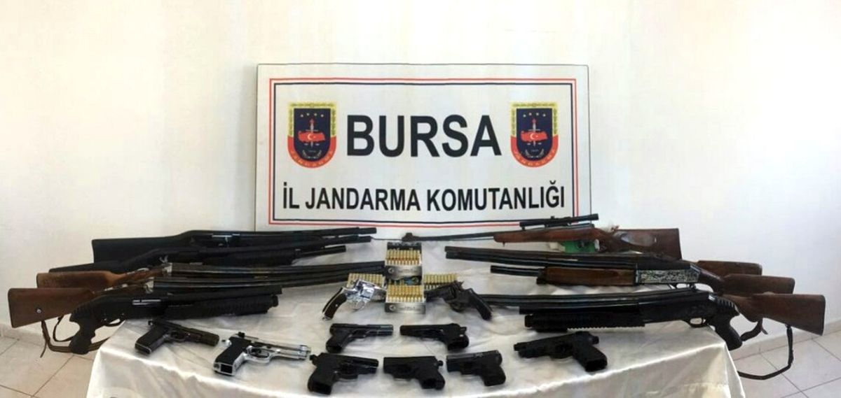 Jandarmadan Silah Kaçakçılarına Operasyon