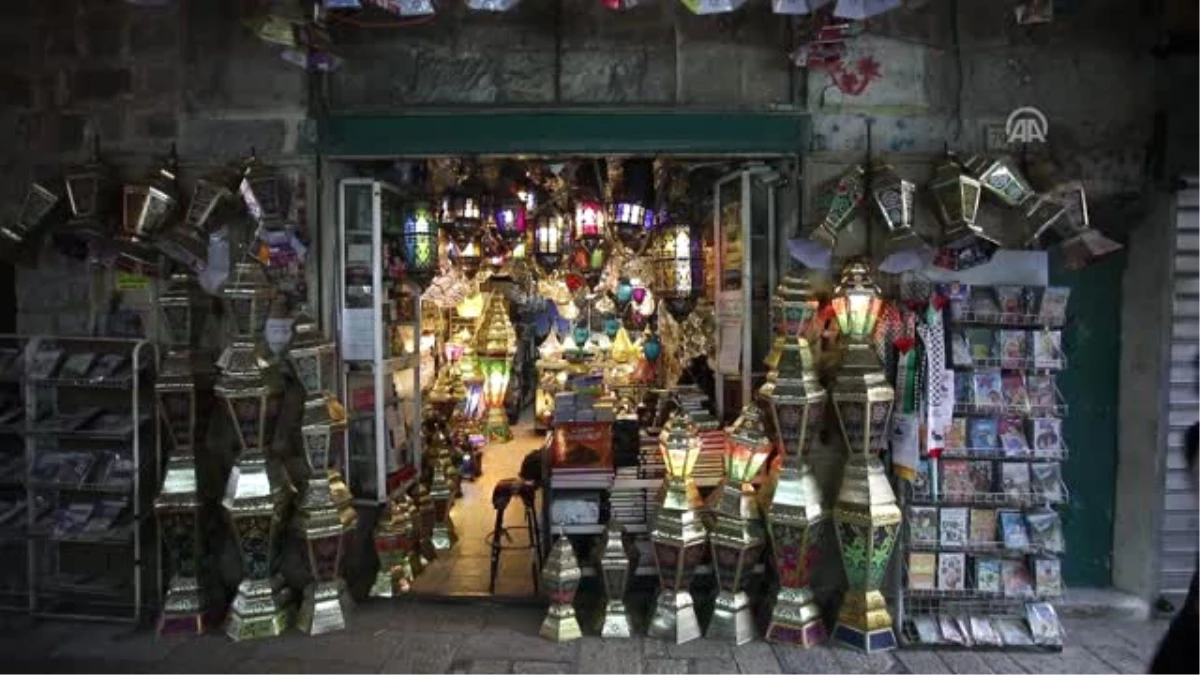 Kudüs\'te Ramazan Işıkları