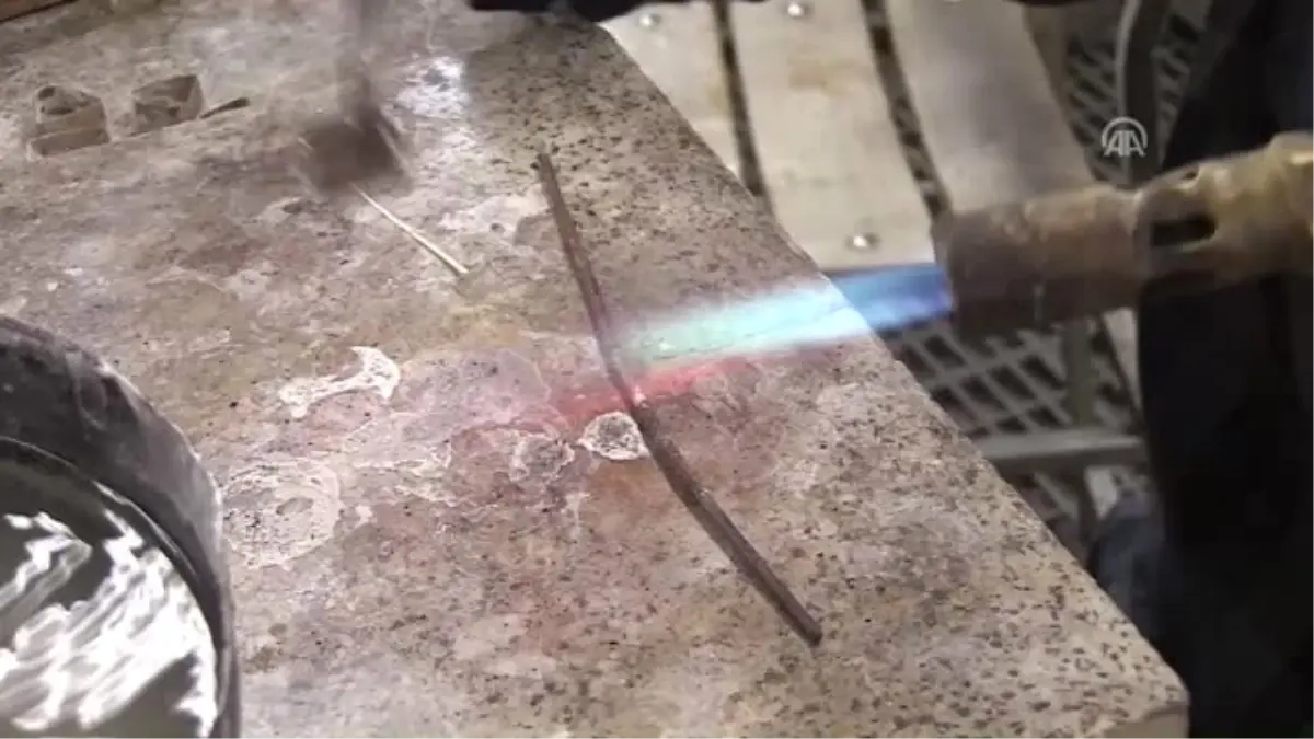 Kuyumculardan Düğün Sezonu Için 10 Bin Alyans Modeli