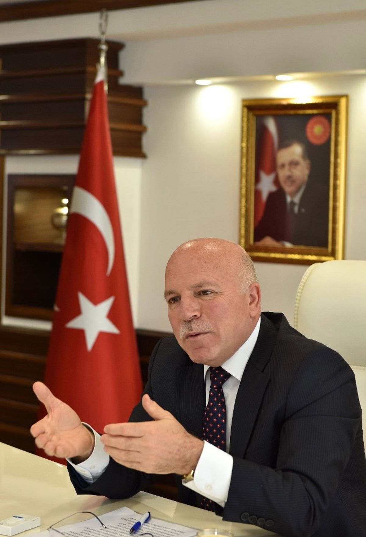 Sekmen: "Hiç Kimse Bu Başarıyı Kendi Amaçlarına Alet Edemez"