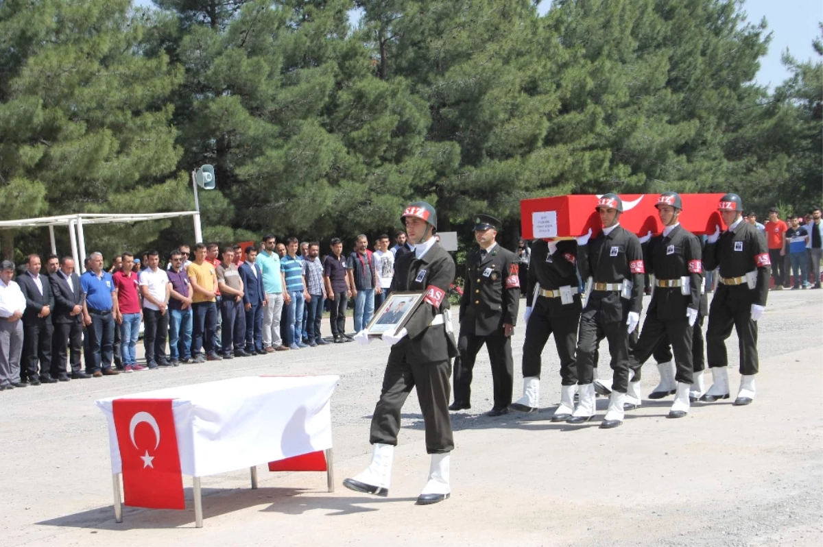 Siirt Şehidi Memleketine Uğurlandı