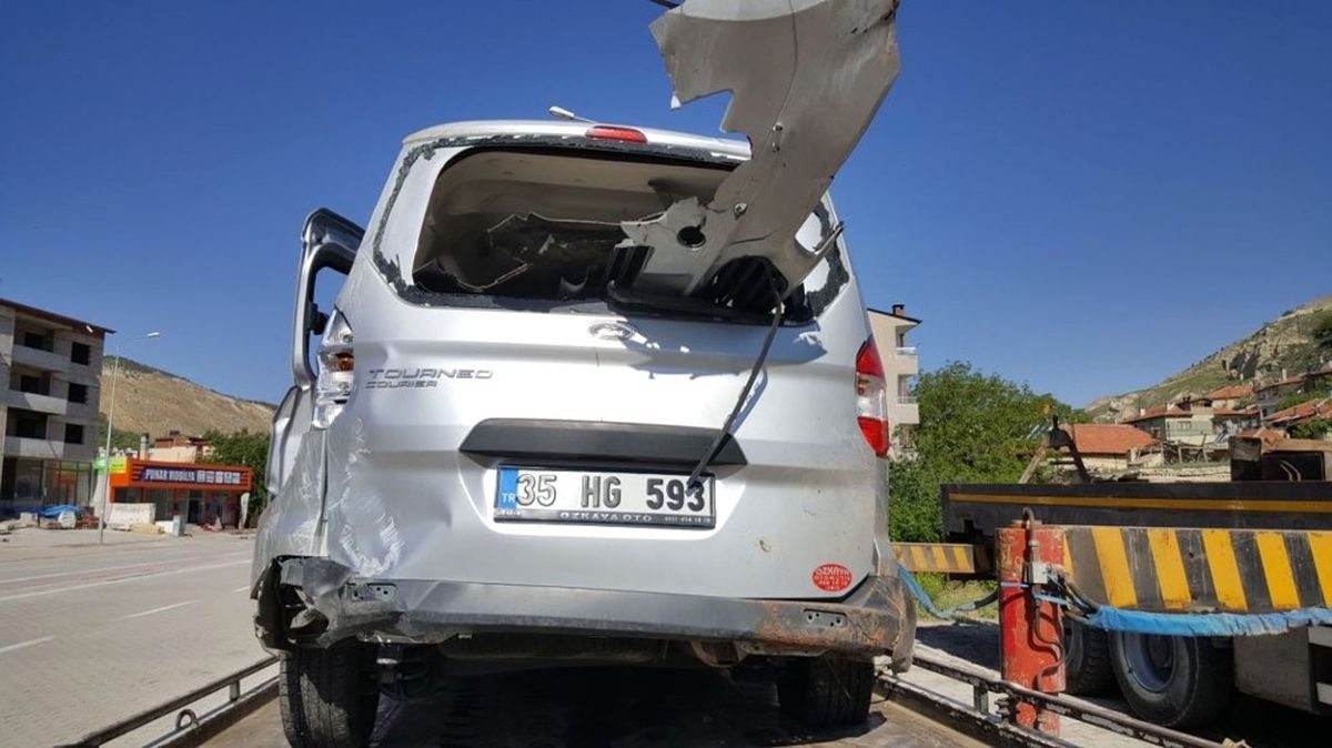 Sivas\'ta Trafik Kazası: 5 Yaralı
