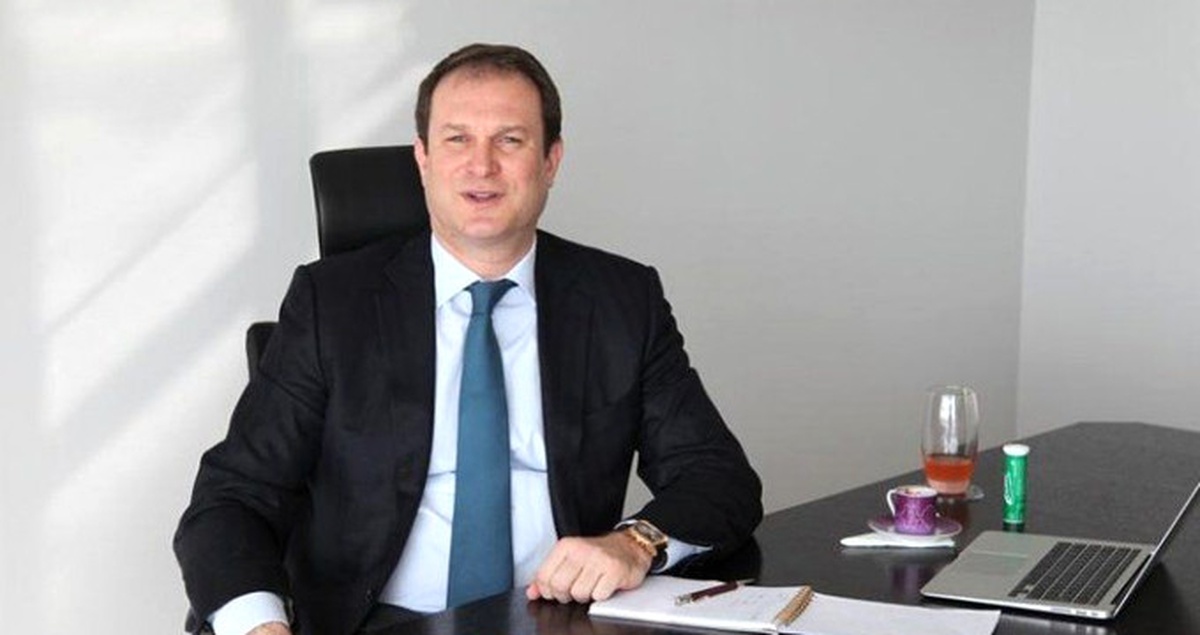Sözcü Gazetesi Sahibi Burak Akbay\'a Yakalama Kararı