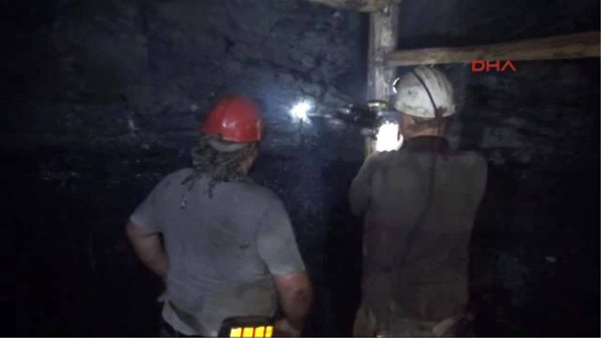 Zonguldak - Maden Işçileri Yerin Metrelerce Altında Sahur Yaptı