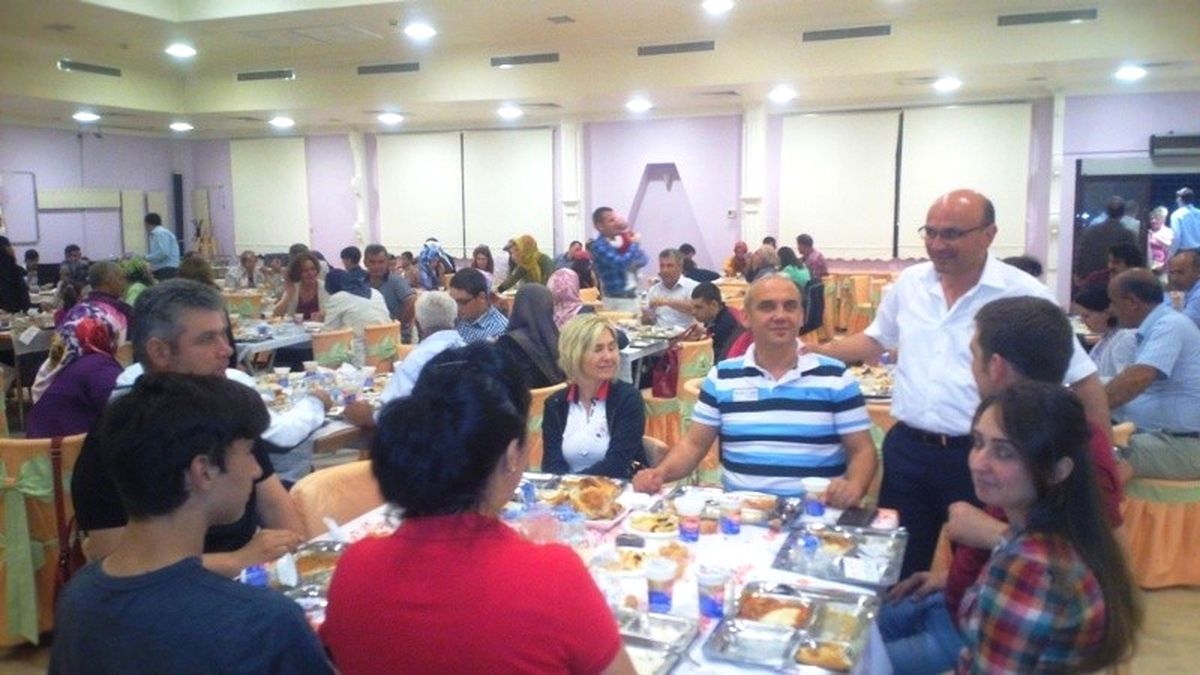Altınova İftarda Buluşuyor