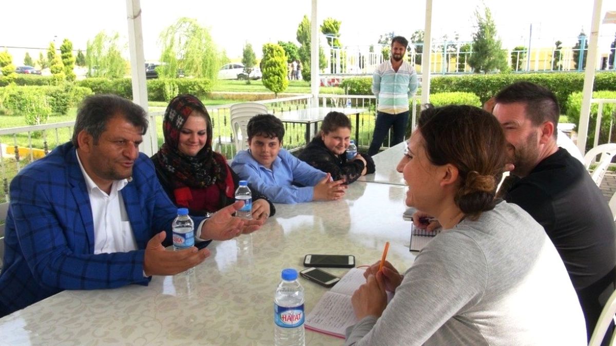 Ayhan\'dan İngiliz Gazeteciye Tokat Gibi Cevaplar