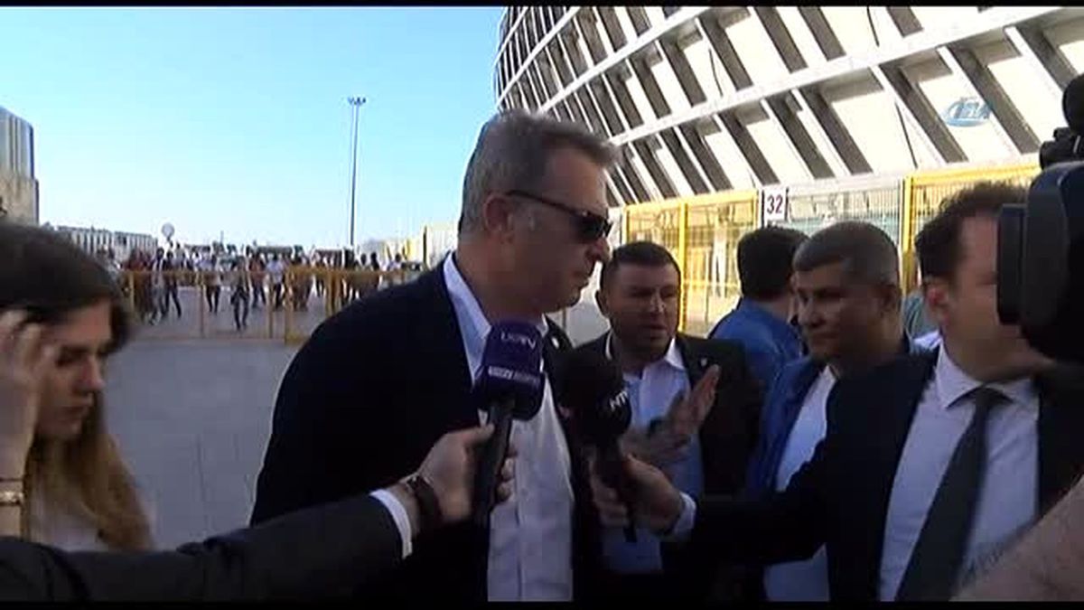 Beşiktaş Başkanı Fikret Orman Stada Geldi