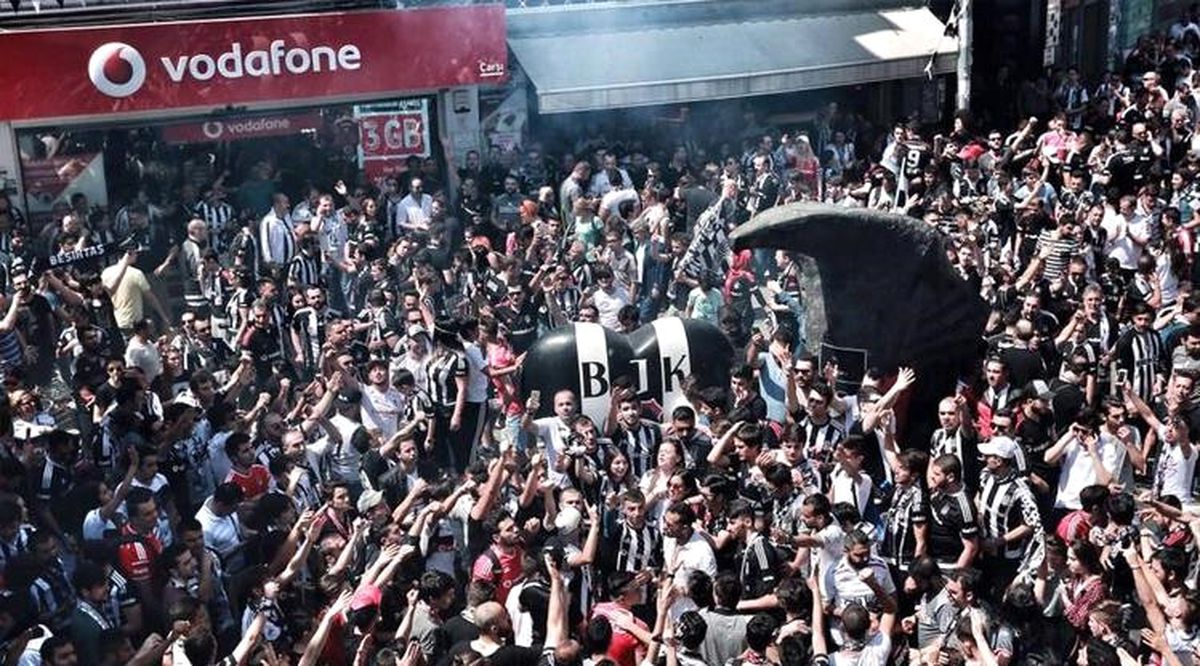 Beşiktaş\'ta Şampiyonluk Coşkusu